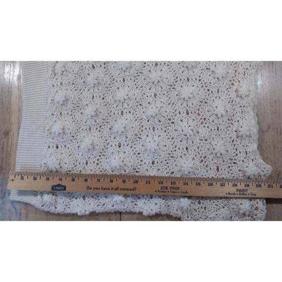 SK Imports neutral tone boho crochet sweater - Picture 4 of 10